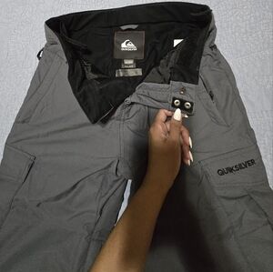 Quiksilver Gray Ski & Snowboard Pants Weather-Resistant Design